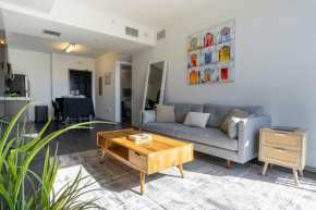 Cozy One Bedroom in Heart of Hollywood